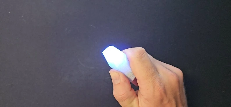 UV crystal